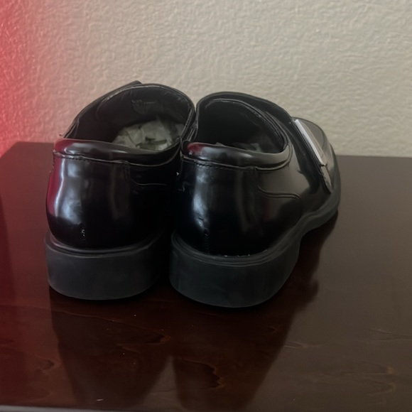 Kenneth Cole Black Leather Fast Cash 2 Dress Shoe Size 6 M boys - Picture 2 of 7